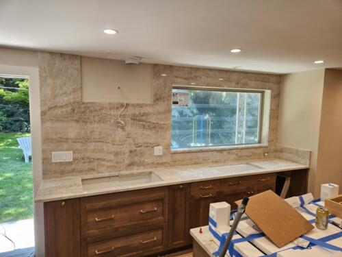 "Taj Mahl" Quartzite Kitchen with full backsplash in Utah