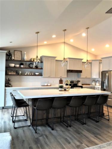 Calacatta Botonica Quartz Countertops in Utah